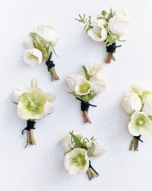 
            
                Load image into Gallery viewer, Boutonniere
            
        
